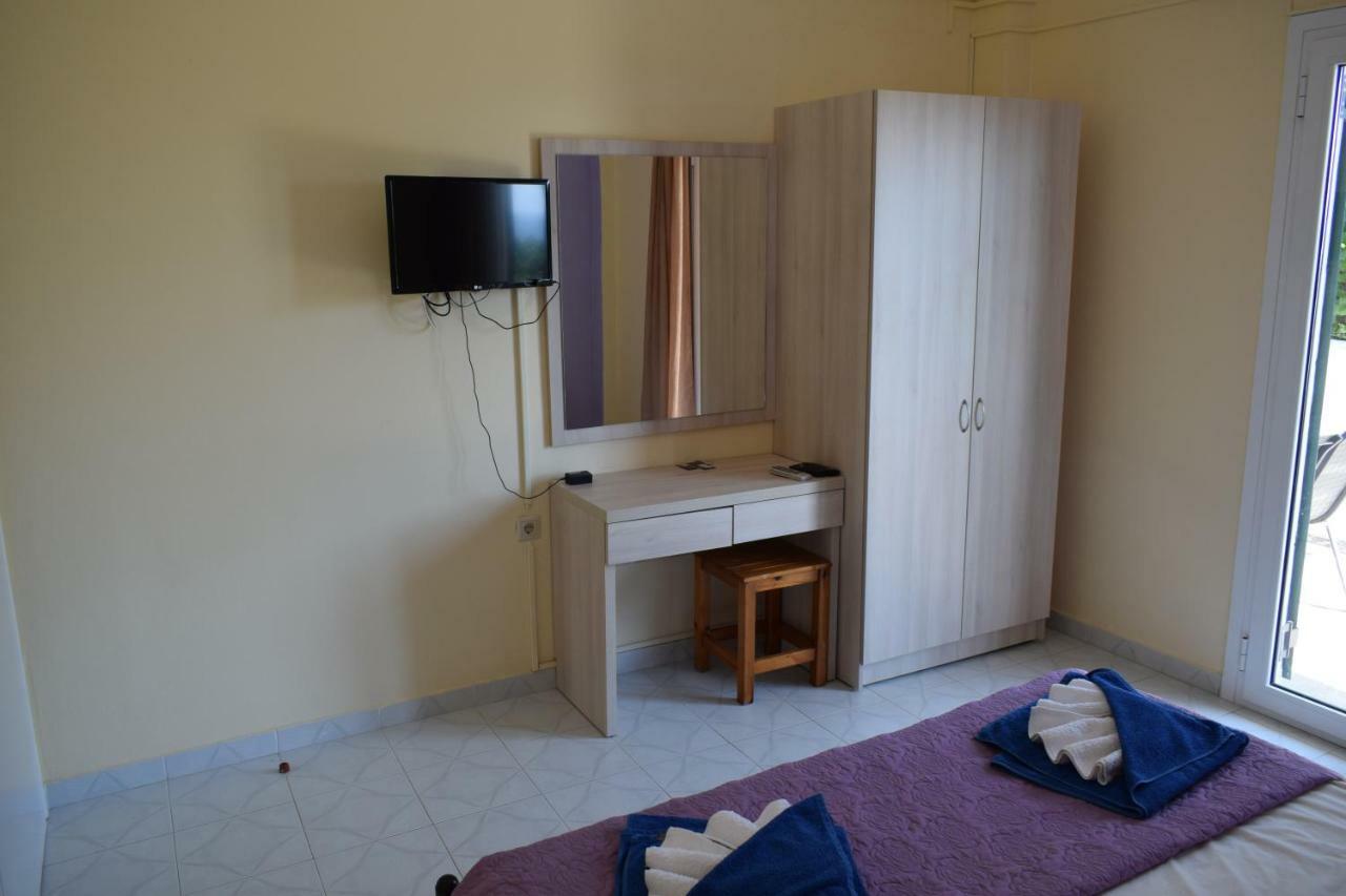 Appartamento Sea View Palaiokastritsa Esterno foto
